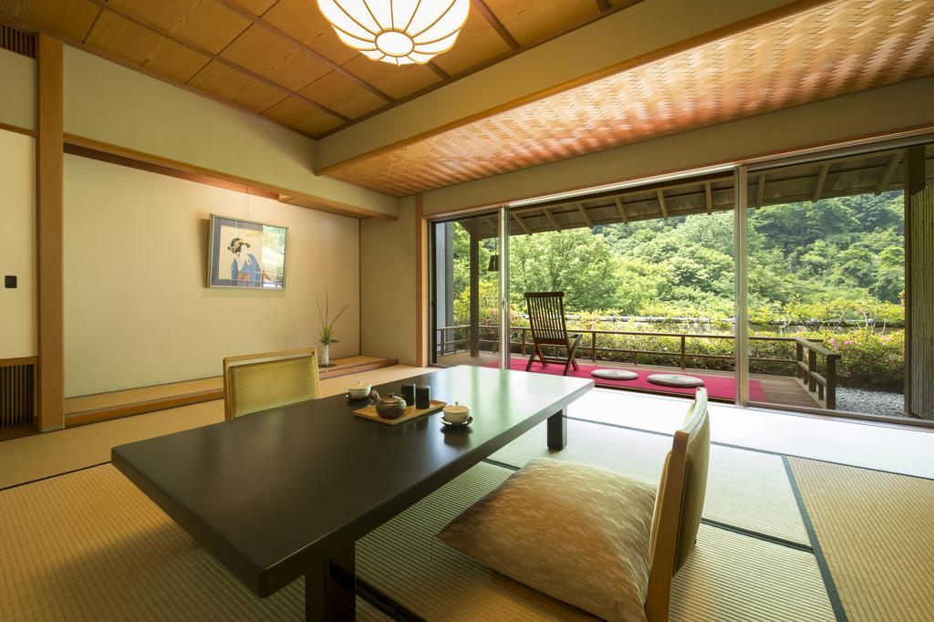 Fujiiso (Adults Only) Hotel Takayama  Exterior photo