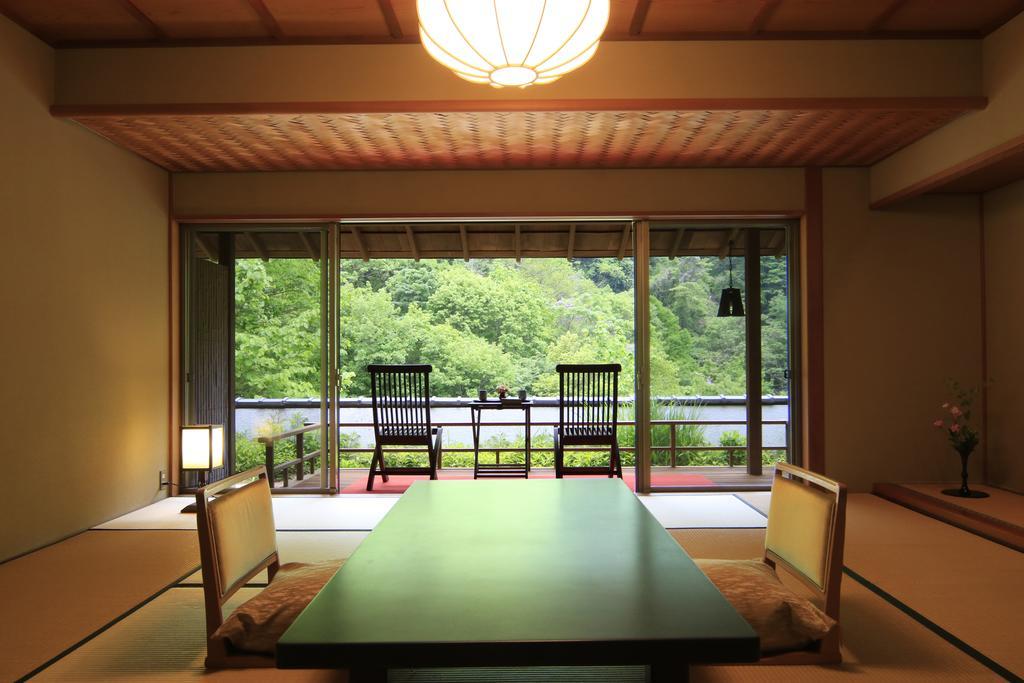 Fujiiso (Adults Only) Hotel Takayama  Exterior photo